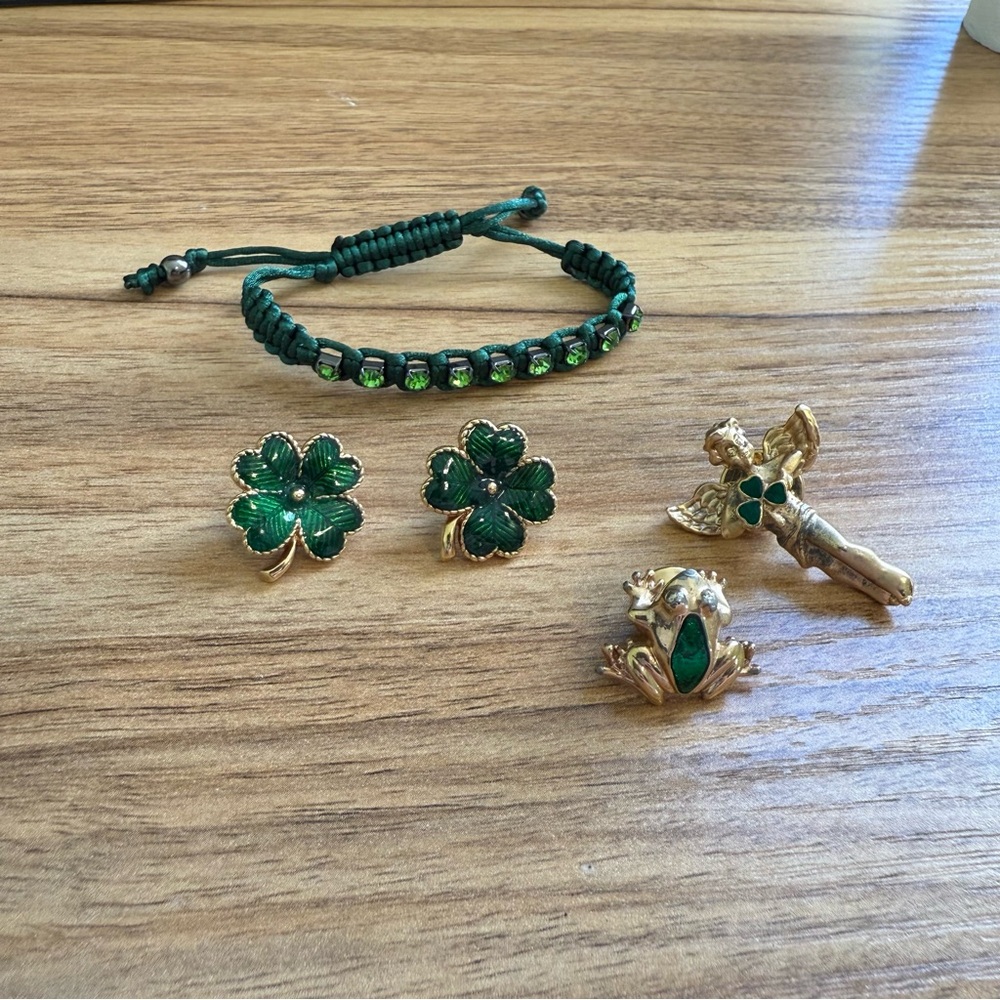 Avon Green and Gold Shamrock Jewelry Set